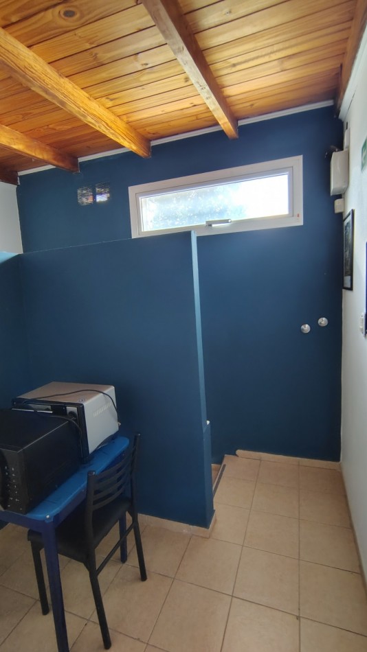 ALQUILER COMERCIAL FUNES SOBRE IRIGOYEN 2400  -  IMPERDIBLE!!!!! 