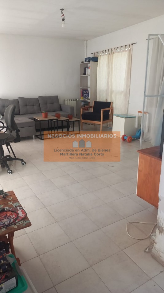 VENTA URGENTE - RETASADA - PROPIEDAD 4 DORMITORIOS - APTA CREDITO "FISHERTON R" ACEVEDO Y LA REPUBLICA - ROSARIO 