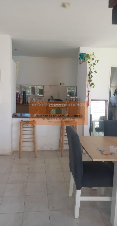 VENTA URGENTE - RETASADA - PROPIEDAD 4 DORMITORIOS - APTA CREDITO "FISHERTON R" ACEVEDO Y LA REPUBLICA - ROSARIO 