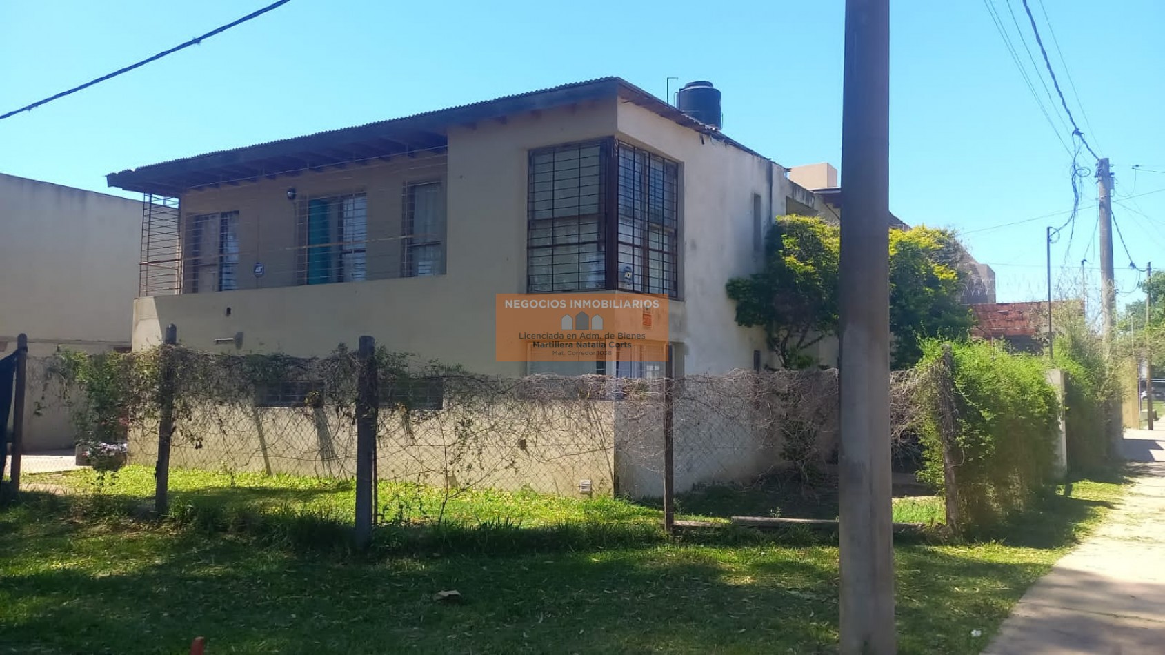 VENTA URGENTE - RETASADA - PROPIEDAD 4 DORMITORIOS - APTA CREDITO "FISHERTON R" ACEVEDO Y LA REPUBLICA - ROSARIO 