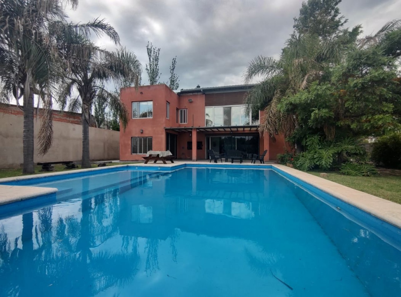 FUNES VENDE - Casa apta credito / zona barrios vida