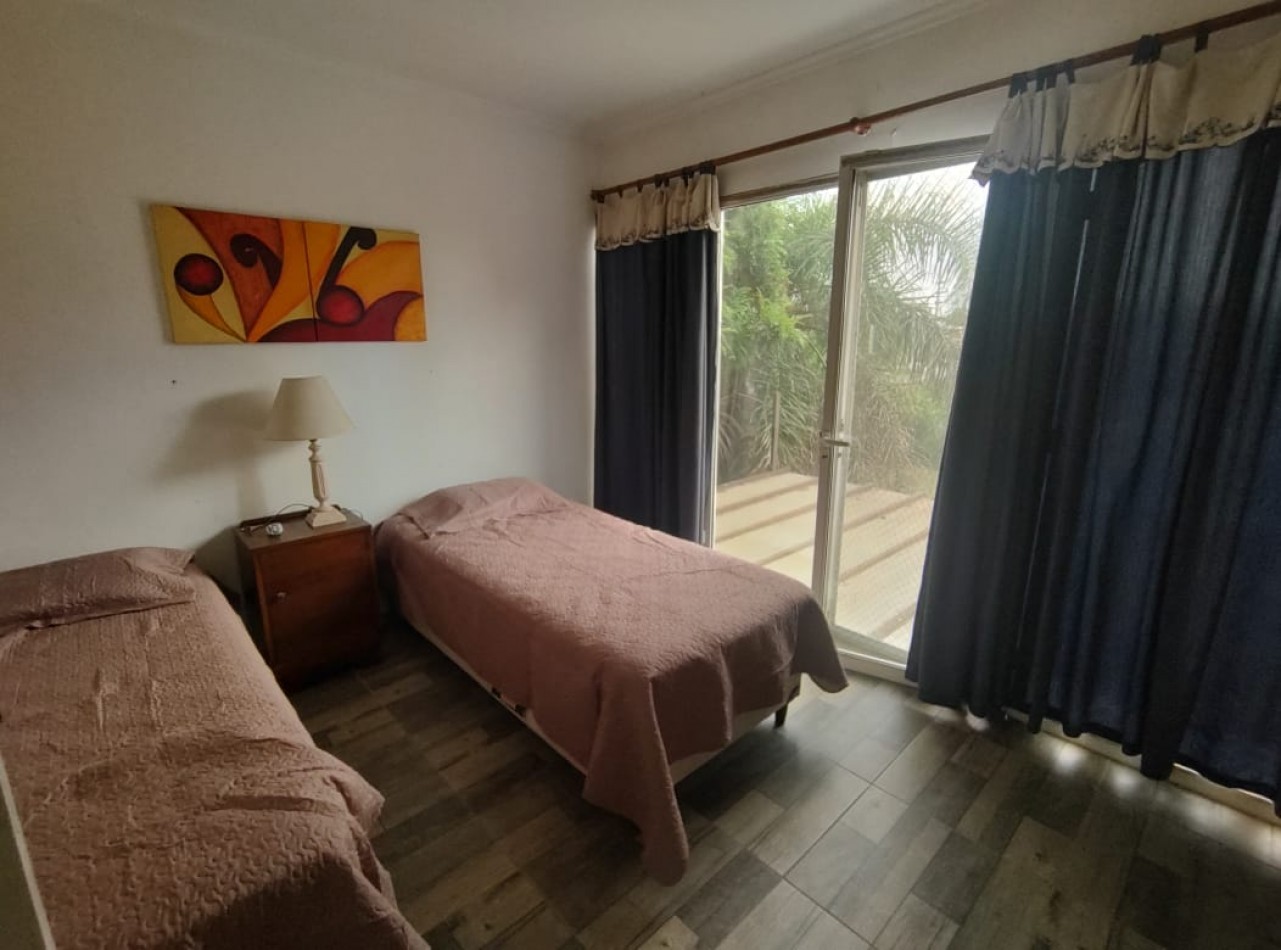 FUNES VENDE - Casa apta credito / zona barrios vida