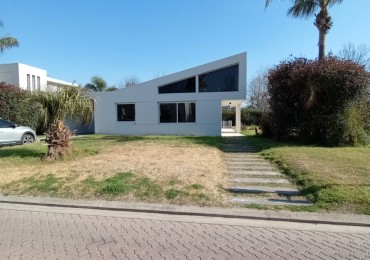 VENTA BARRIO PRIVADO FUNES HILLS MIRAFLORES POSIBILIDAD SUMAR LOTE LINDERO 