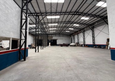 VENTA ROSARIO NORTE  GALPON  800 MTS2 